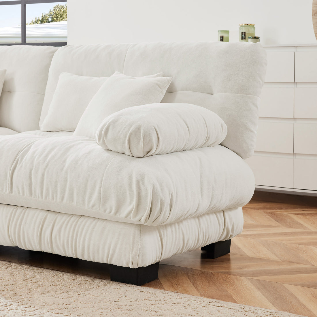 Bolster Armrest Style