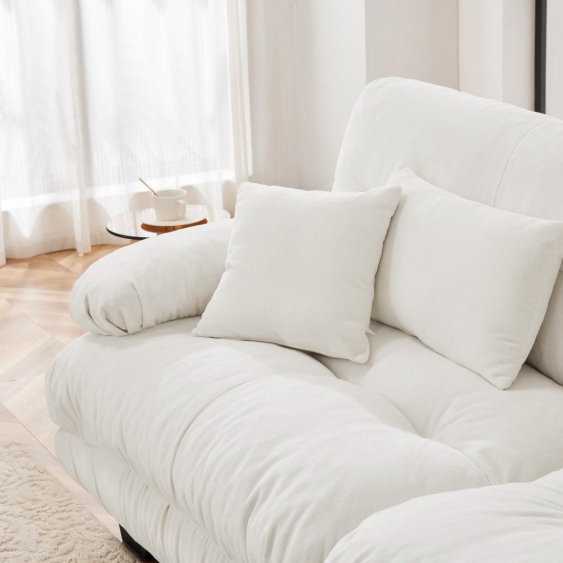 Cloud-Like Cushions