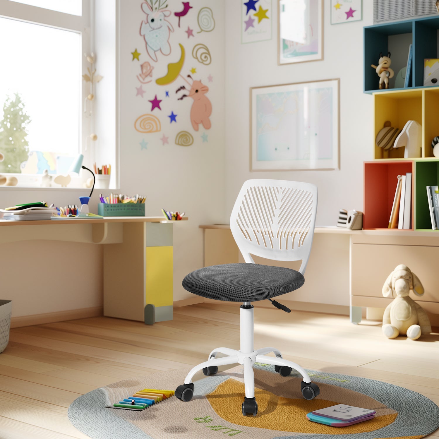 Carnation PP Backrest Office Chair - Stylish & Durable Design