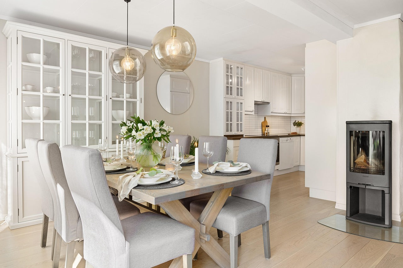 Dining Room Trends 2025: What’s In, What’s Out & How to Make It Work