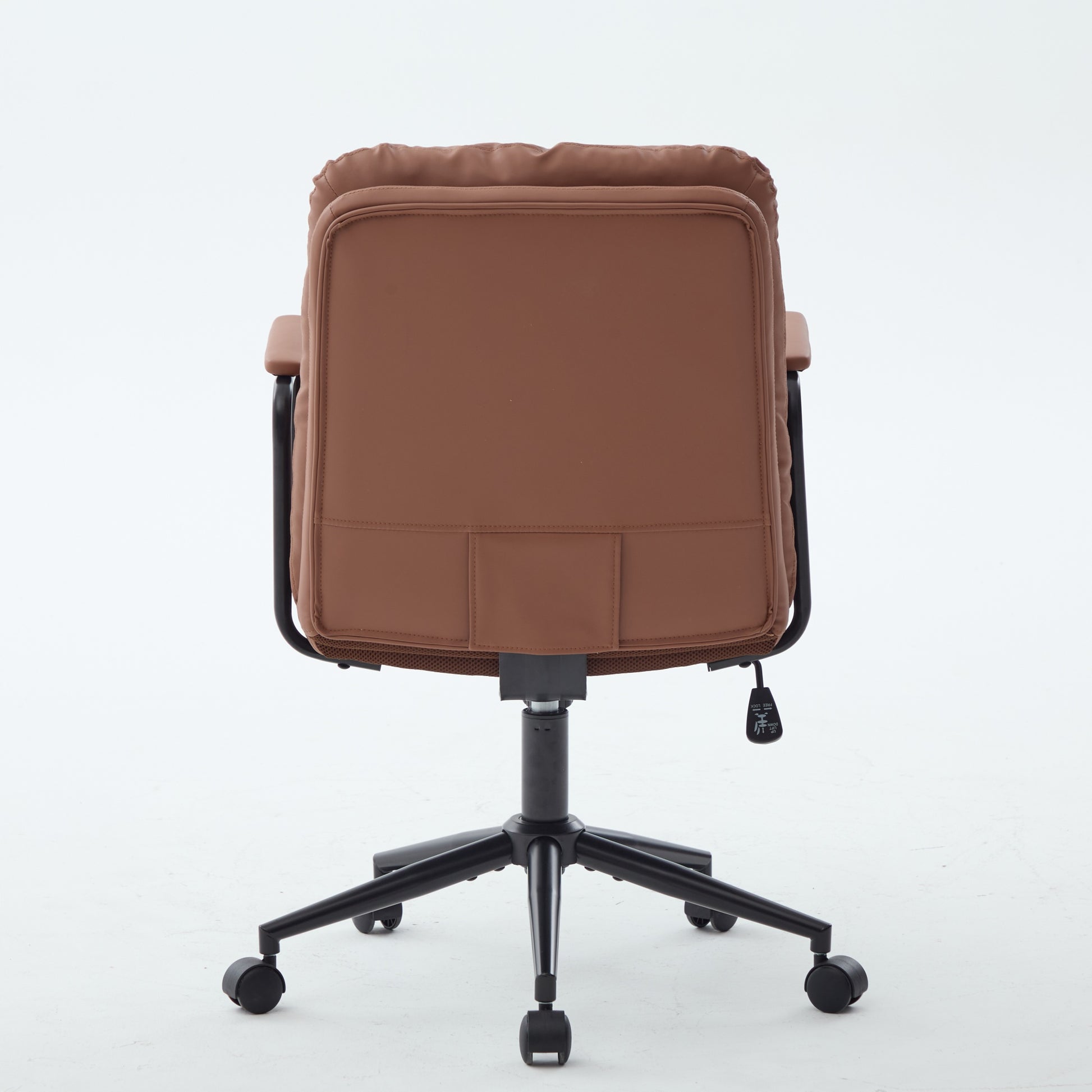 2606040000133_media_7_silo