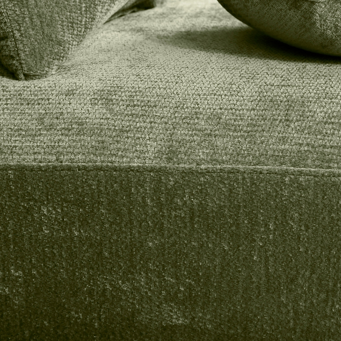 2606100000098_media_7_detail