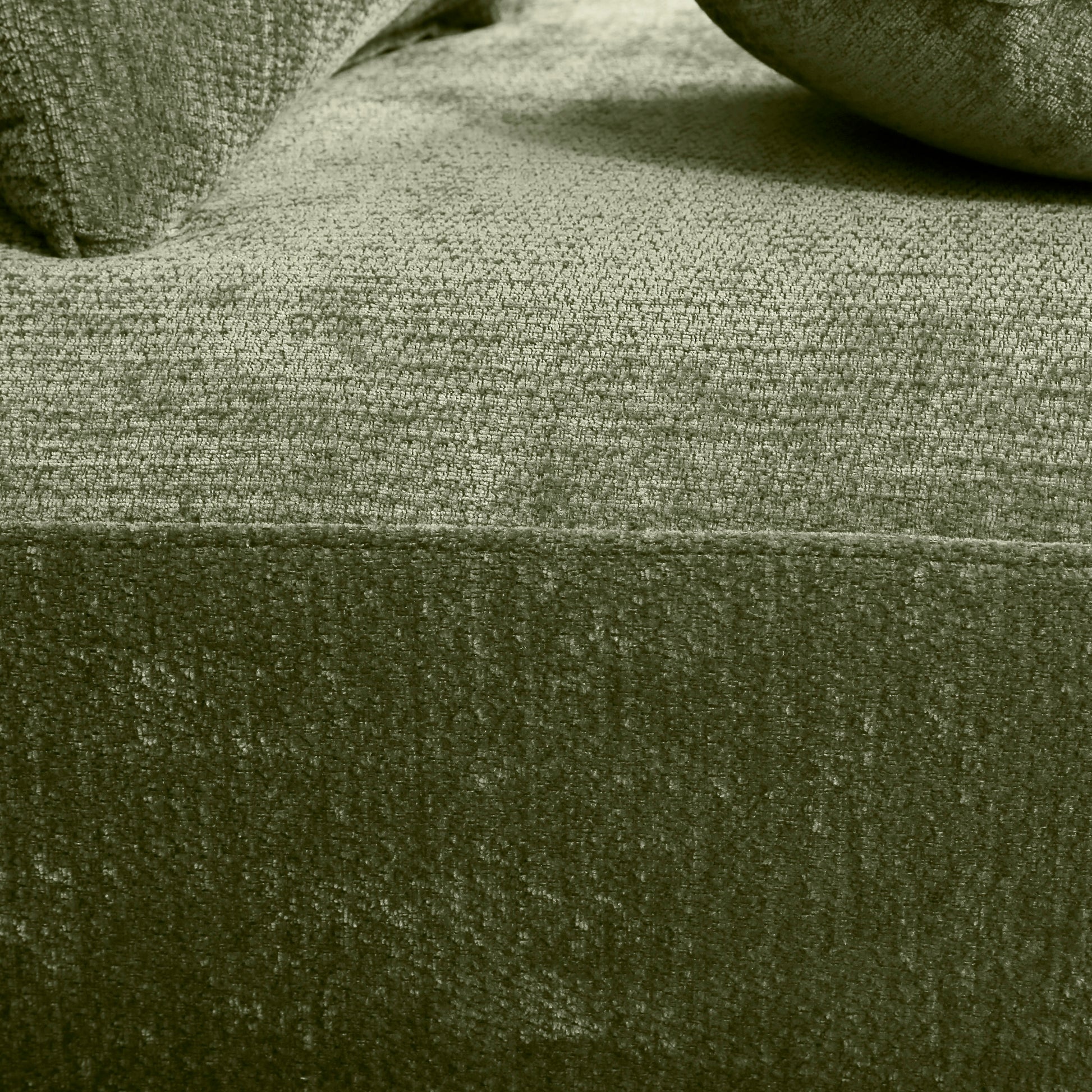 2606100000098_media_7_detail