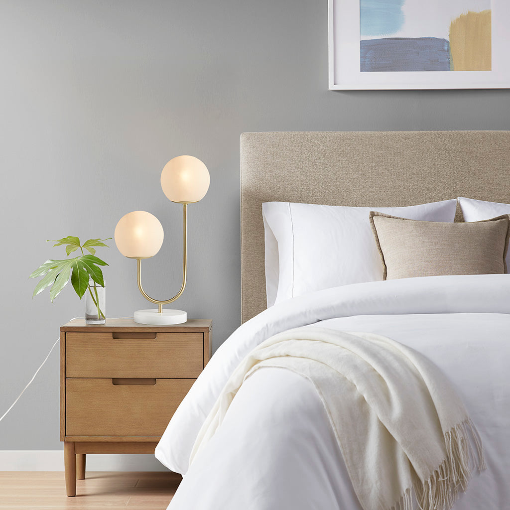 Quartz Dual-Globe Table Lamp