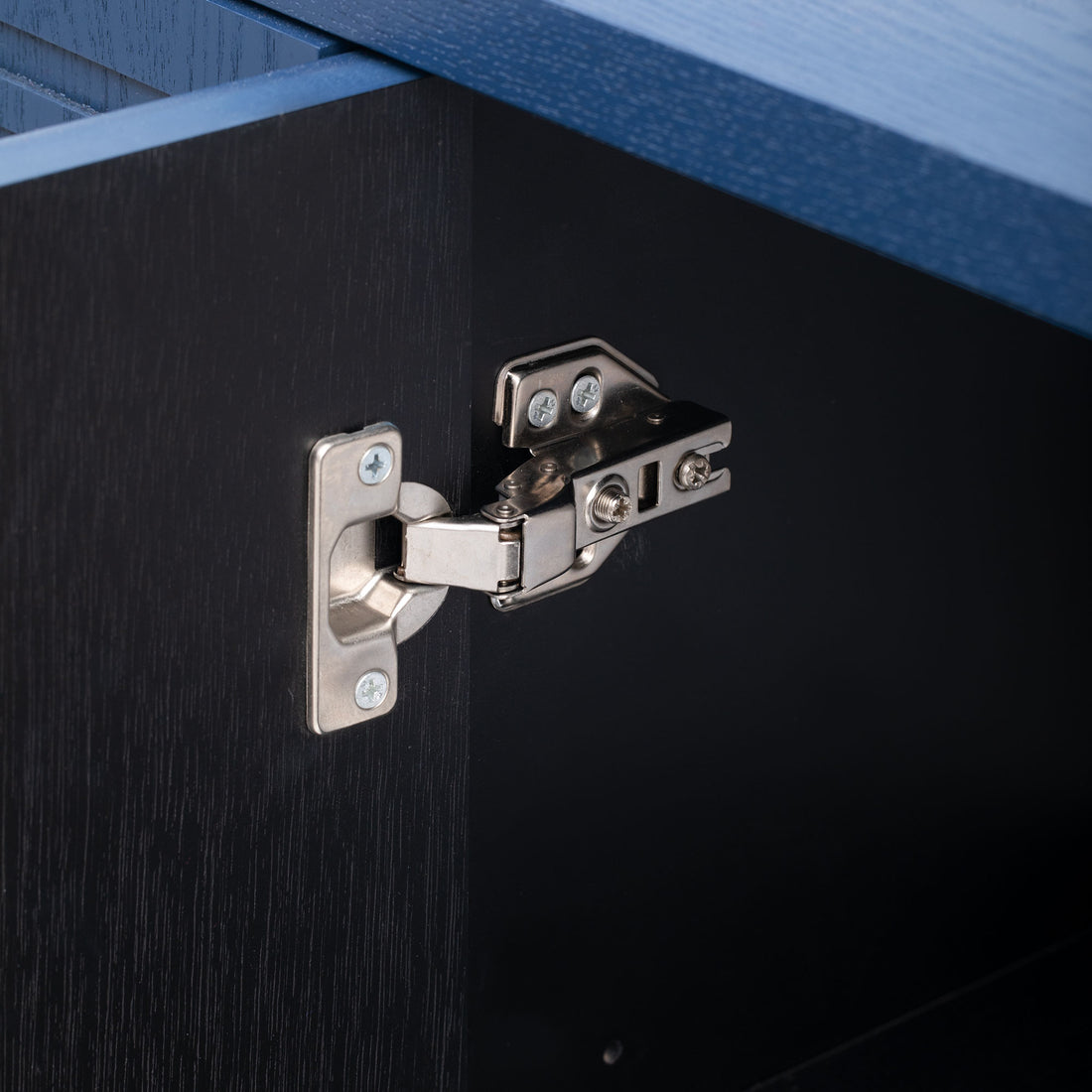 Slim Metal Base
