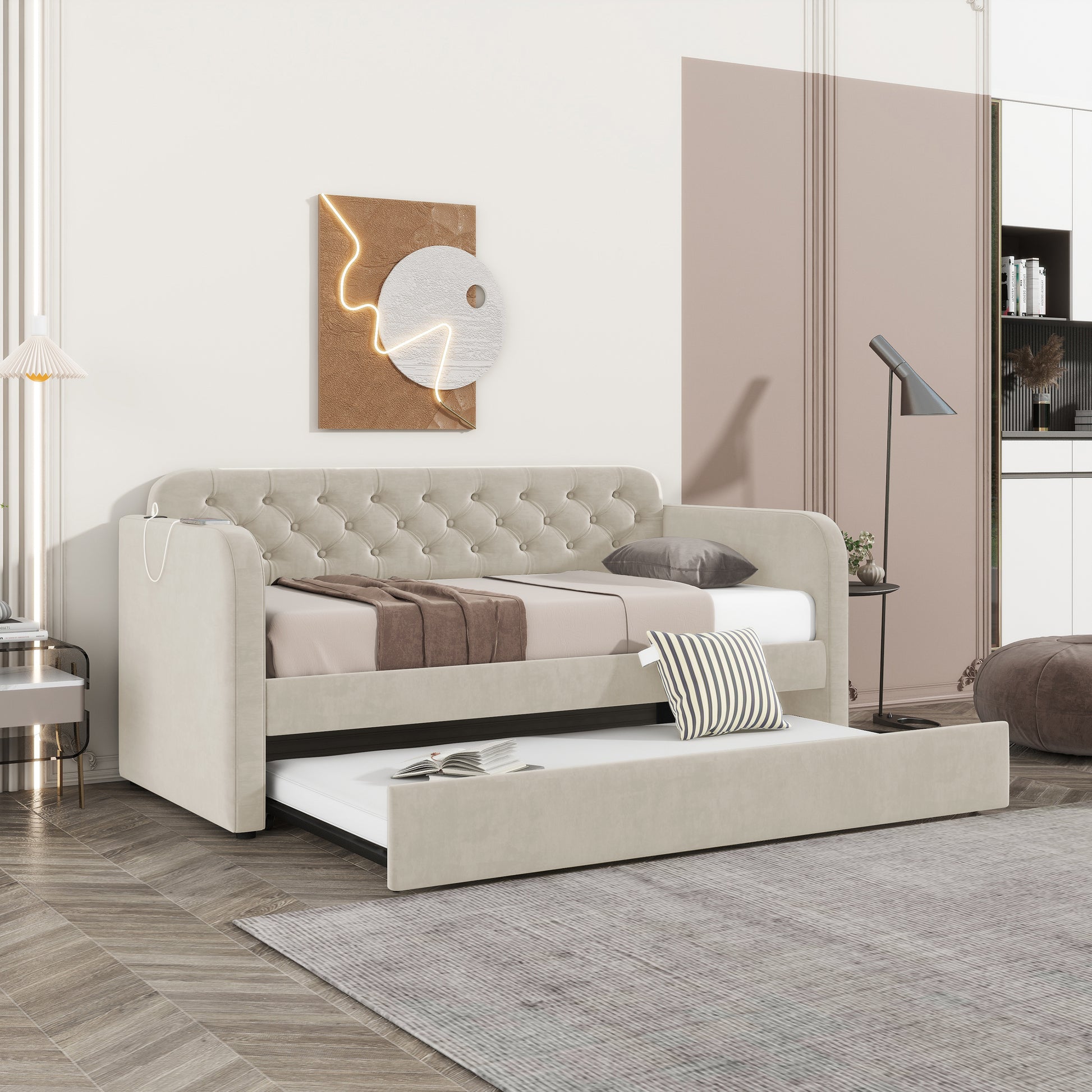2606100000104_media_1_lifestyle