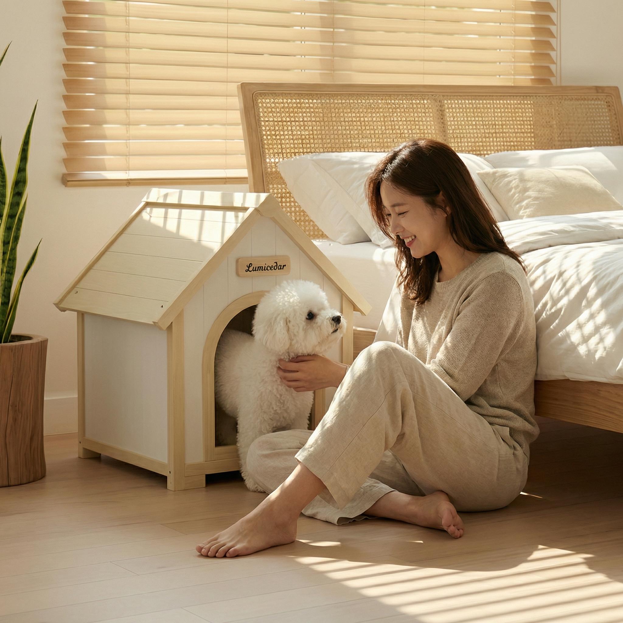 Homy Casa FSC Solid Cedar Pet House, 23.6" x 21.7" x 27.6", Indoor Cabin Shelter for Small Dogs & Cats, Cream Yellow