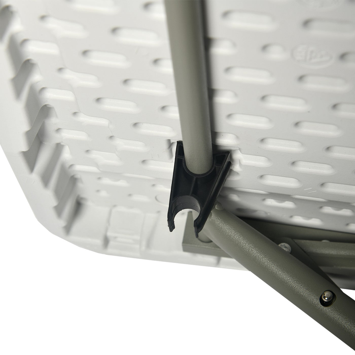 2411040000011_media_12