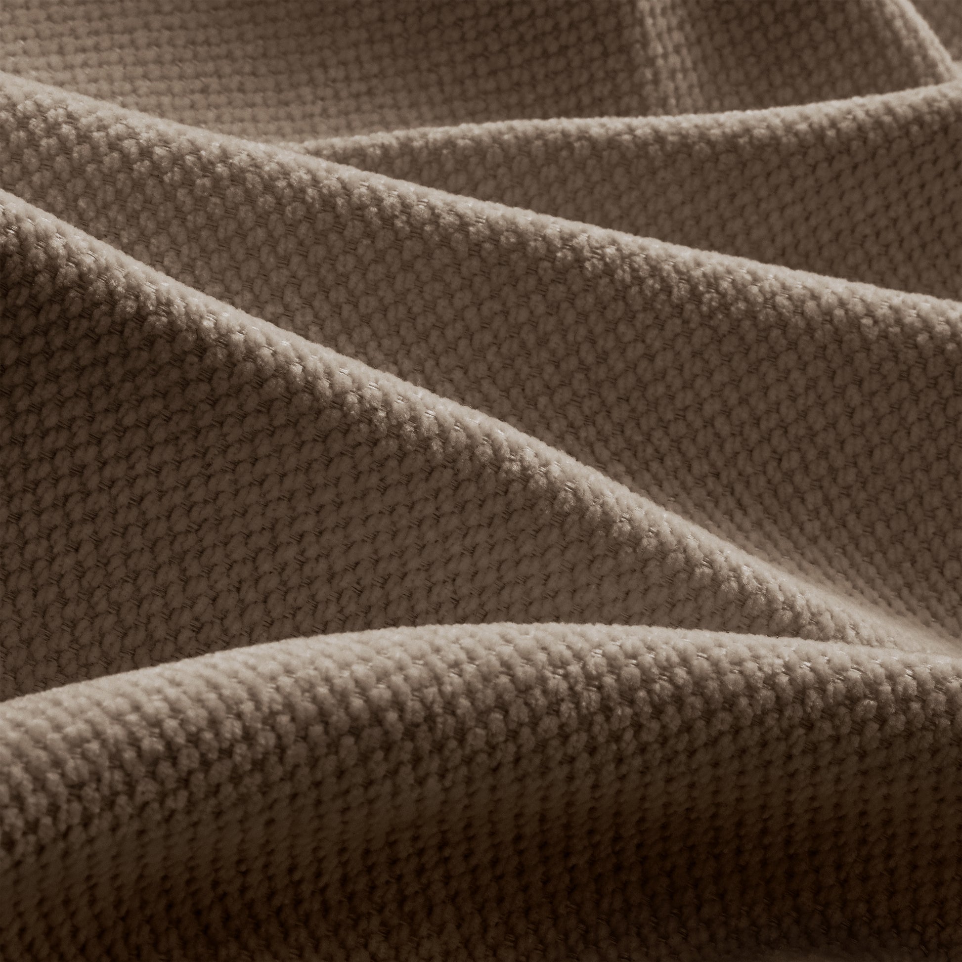 2604100000573_media_11