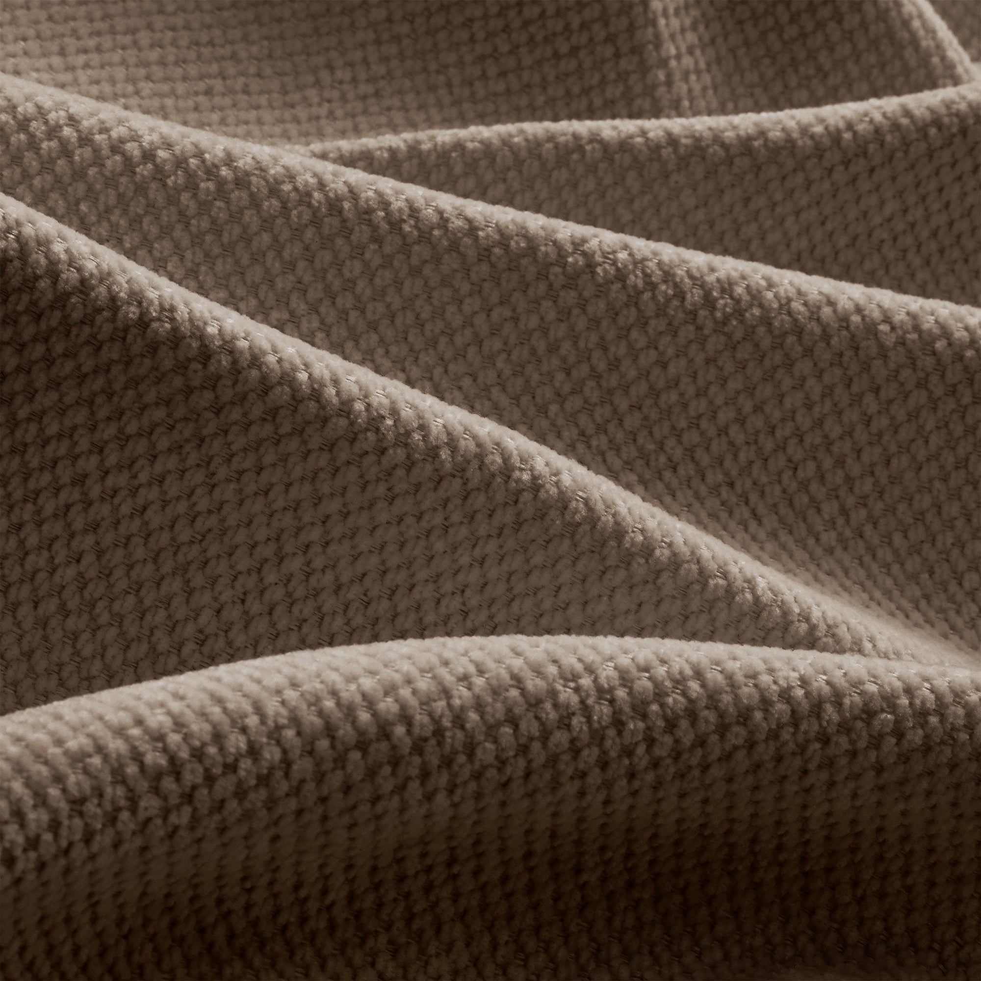 2604100000573_media_11