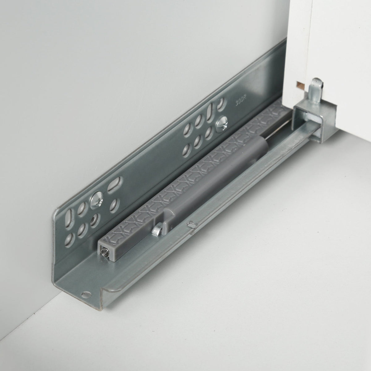 O-N729P396833K(21V12)_media_18_detail