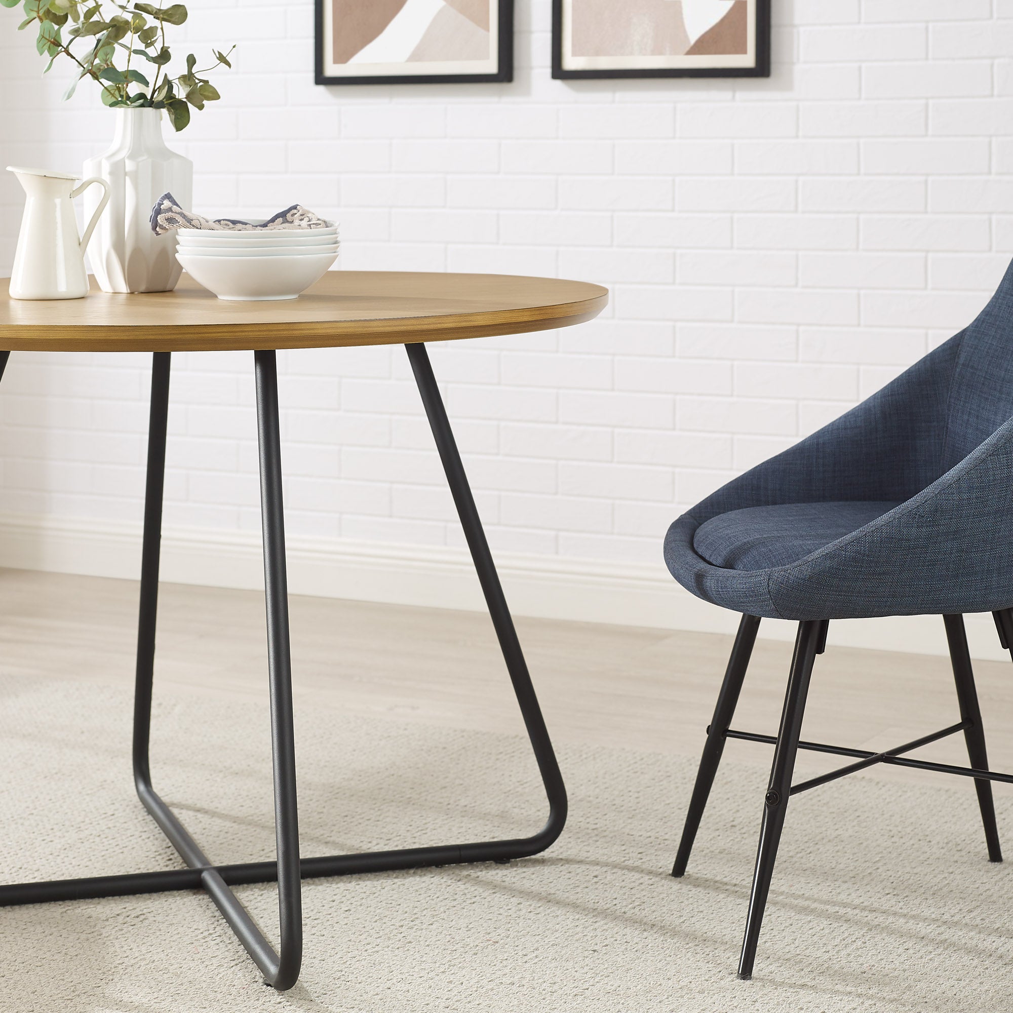 Modern Metal and Wood Curved X-Base Round Dining Table – English Ash