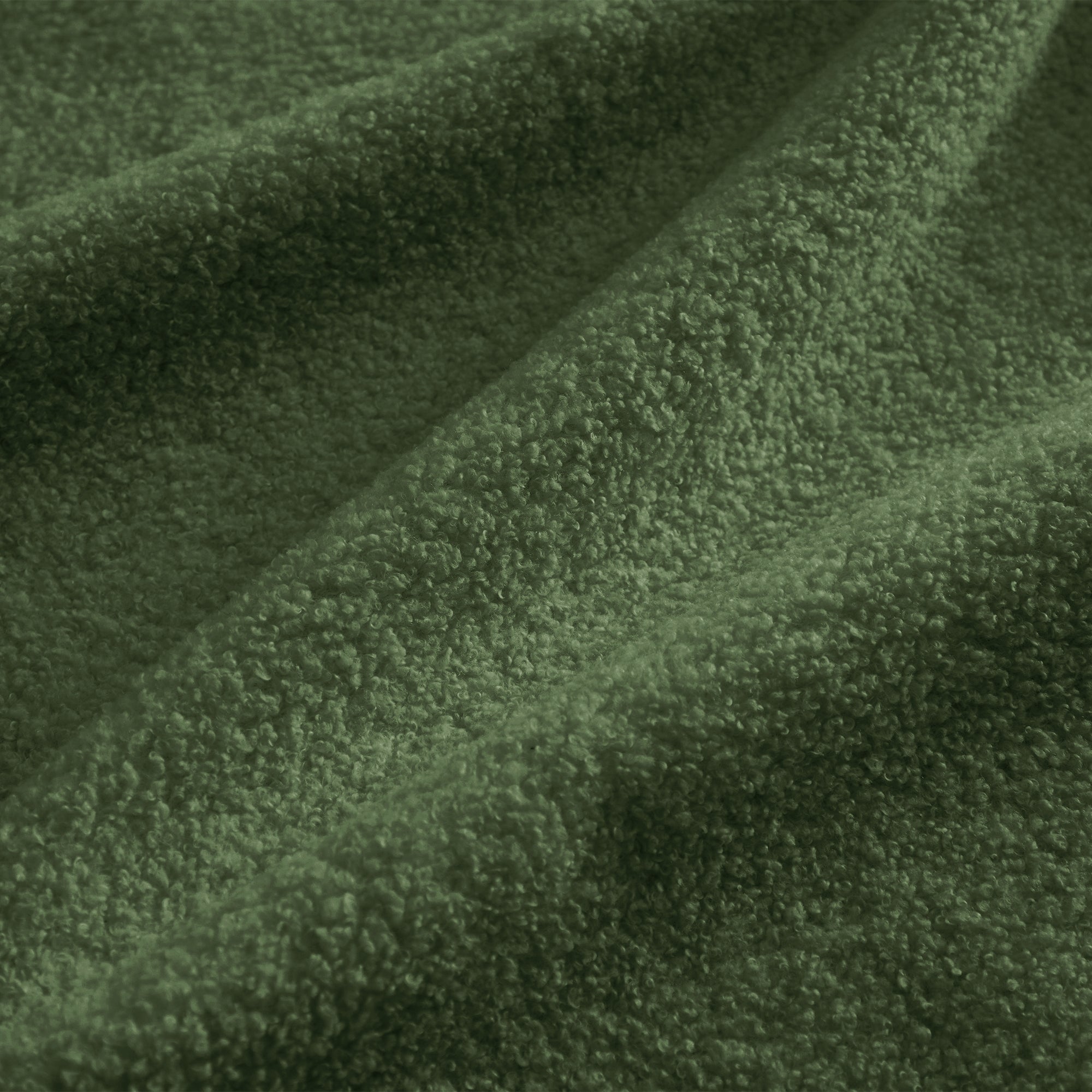 2604100000588_media_7