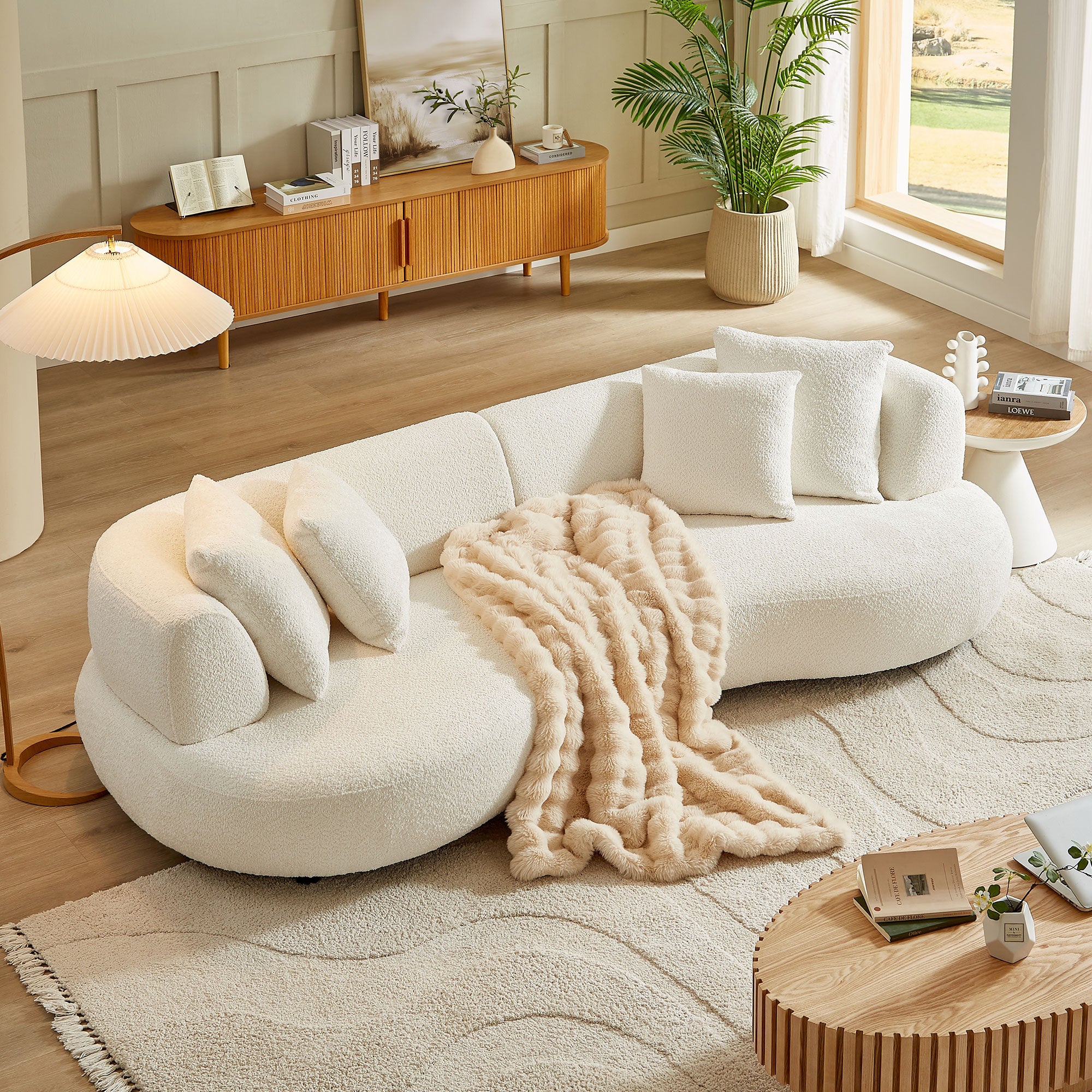 2606100000130_media_1_lifestyle