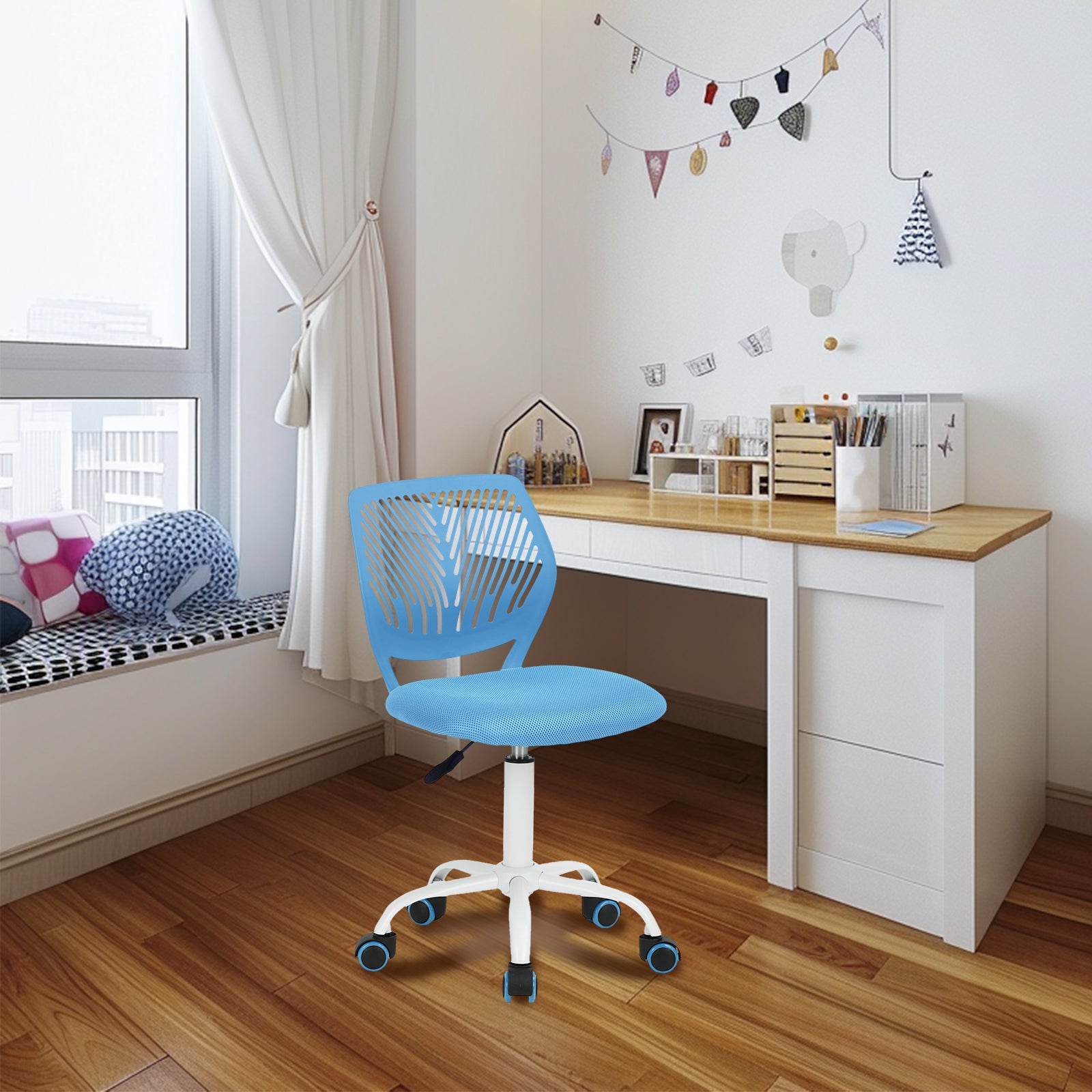 Carnation PP Backrest Office Chair - Stylish & Durable Design