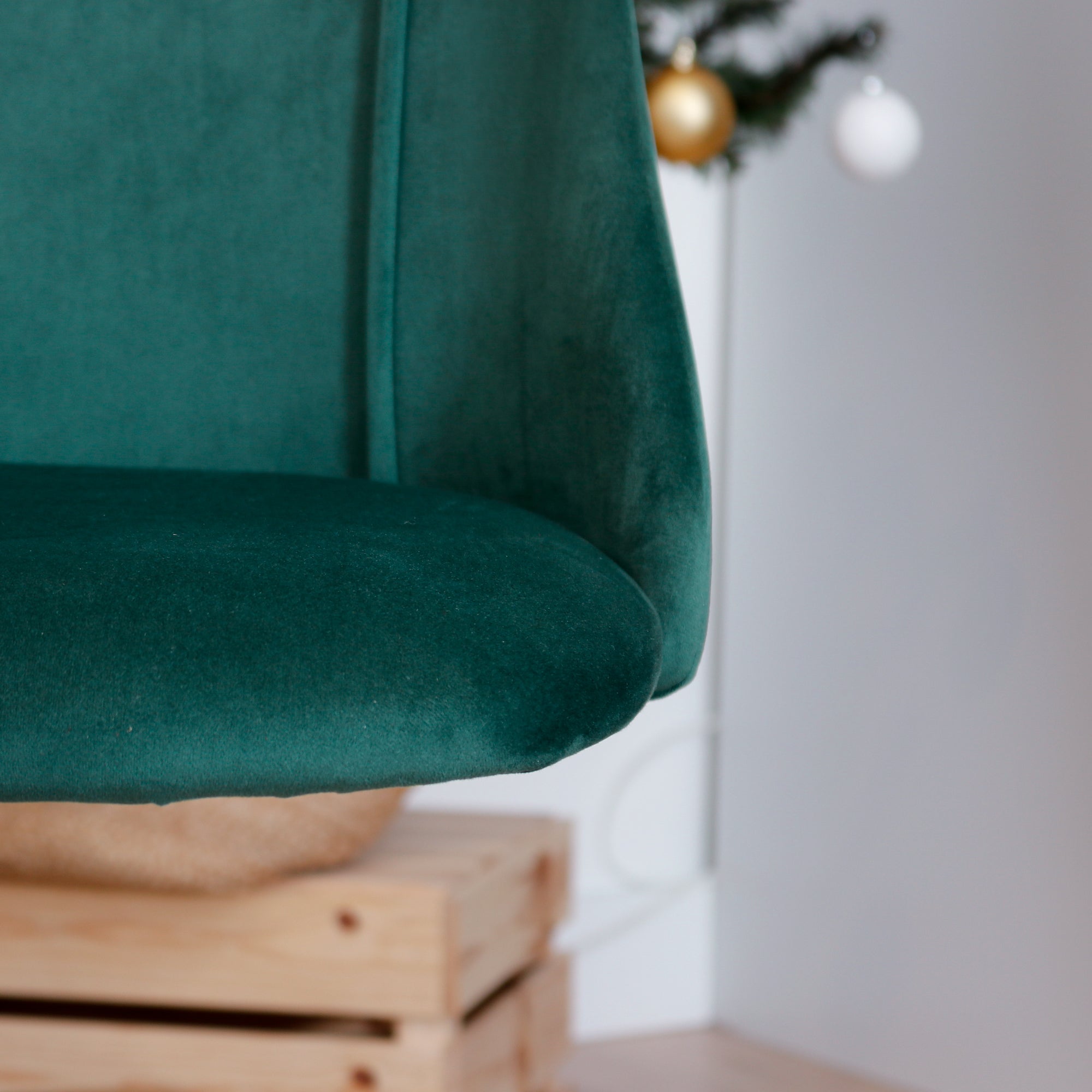 Homy Casa CIAN GREEN Velvet Office Chair, Adjustable Height, Dark Green, Steel Frame