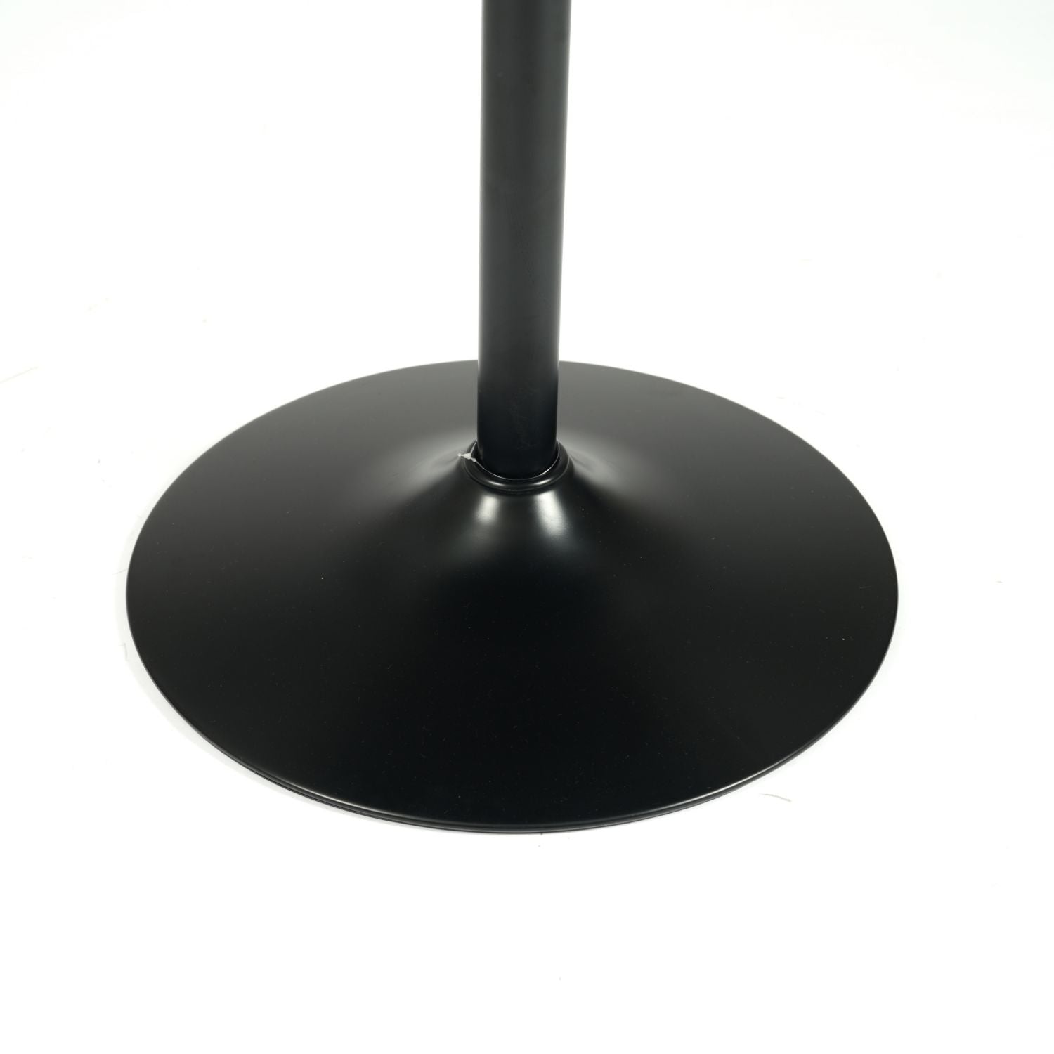 Clift 31.5” Round Dining Table with Metal Base – Compact & Stylish Design