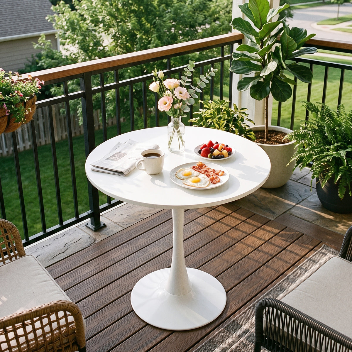 Homy Casa Patra White Round Dining Table 31.5" Modern Tulip Table for Dining, Coffee, or Workspace Open Box