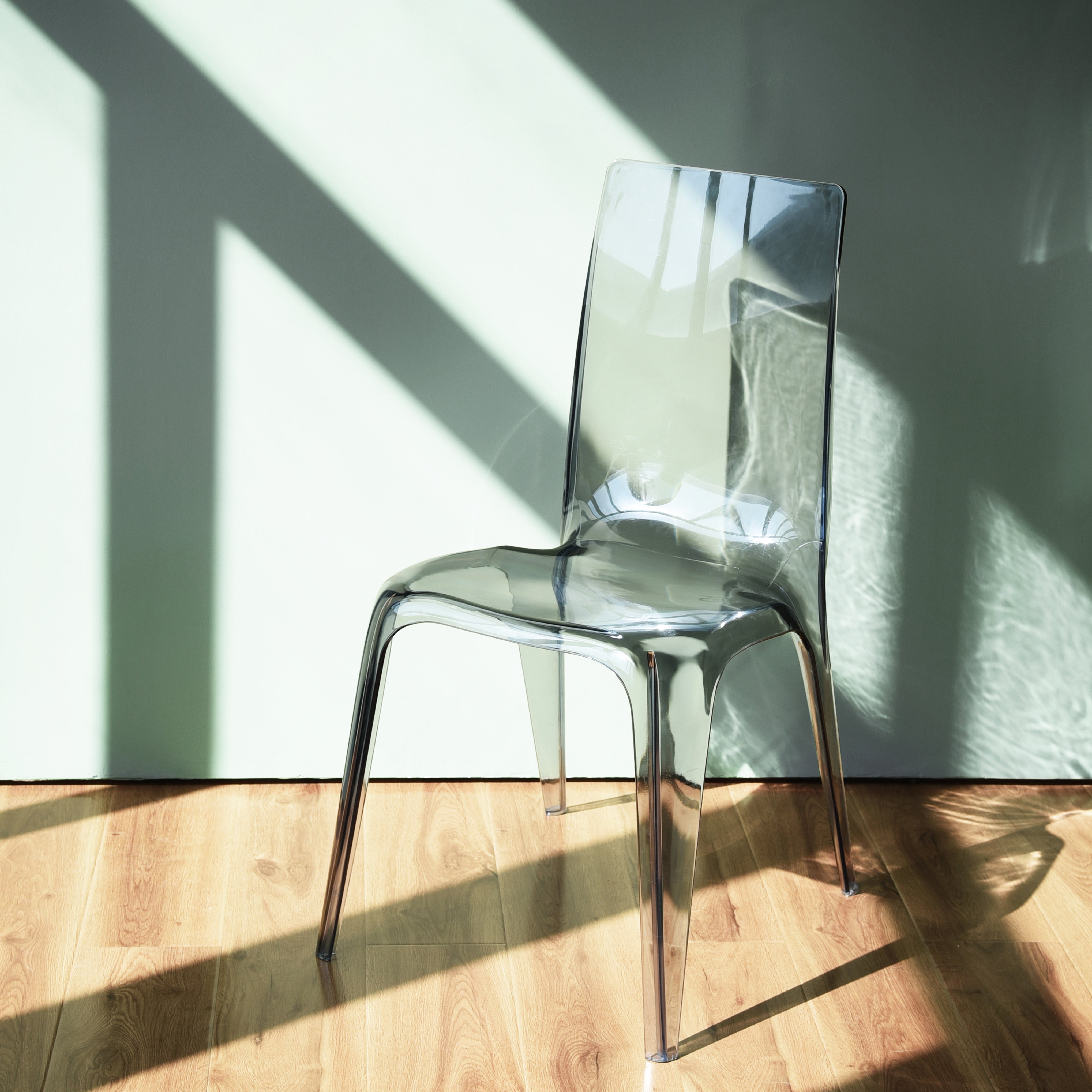 Homy Casa Juliette 2PC Transparent Dining Chairs Clear Minimalist Acrylic Ghost Style Accent Chairs