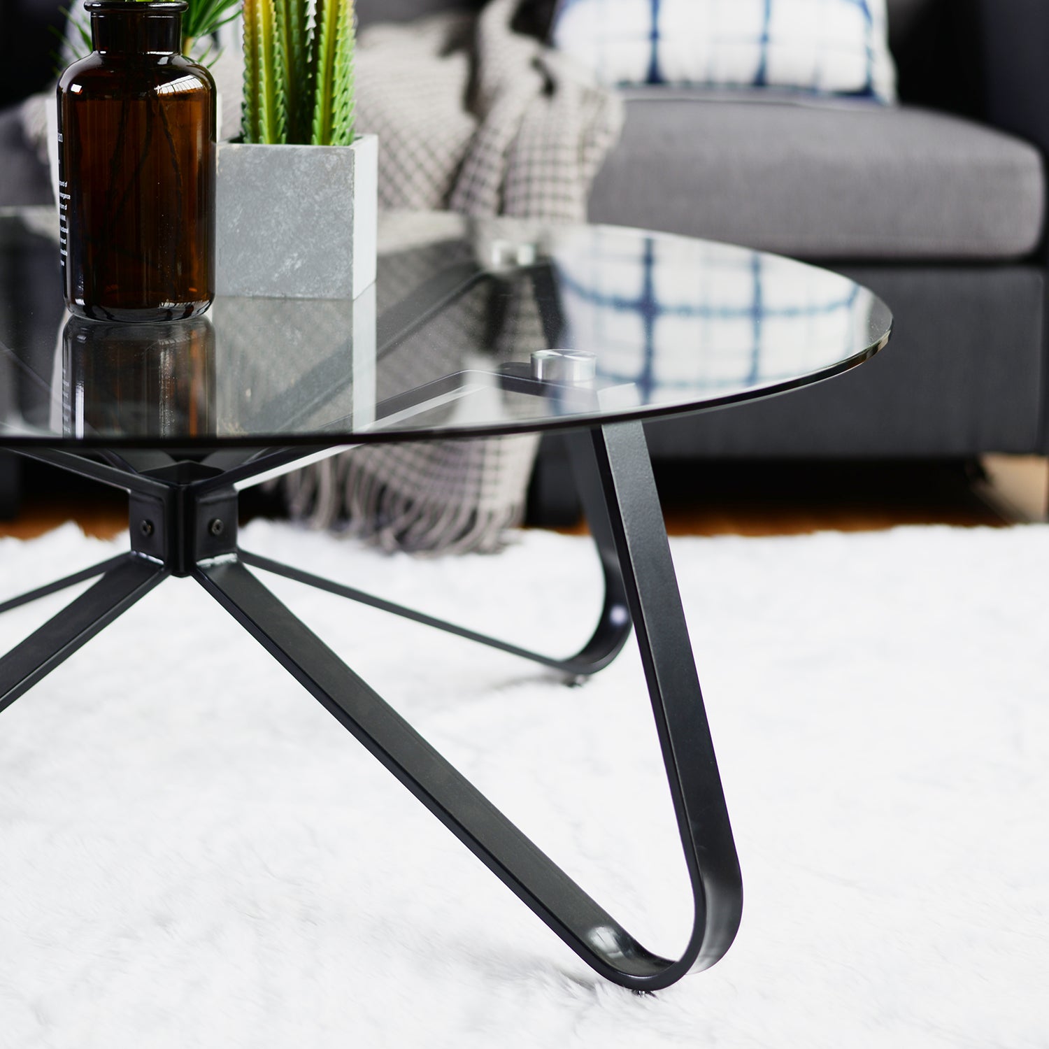 Homy Casa KONYA 31.5” Clear Round Glass Coffee Table