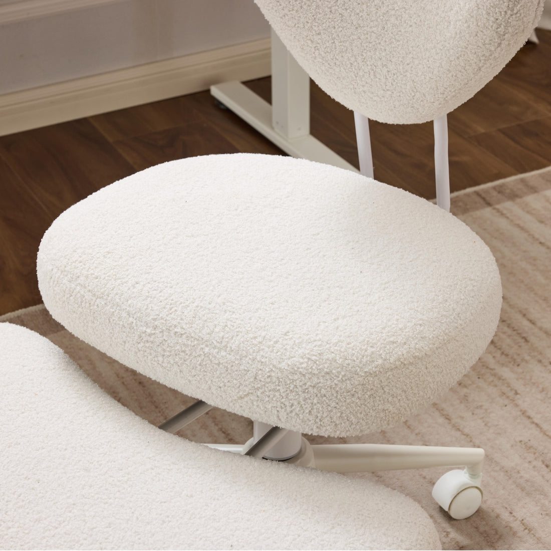 Wide Round Seat Cushion
