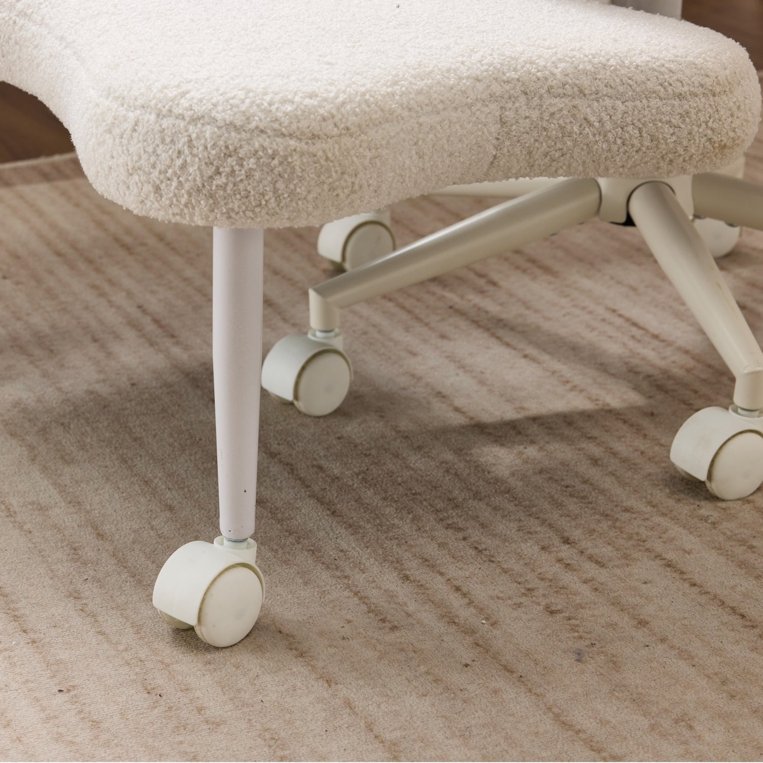 Leron Fabric Cross-Leg Office Chair with Footrest and Adjustable Height