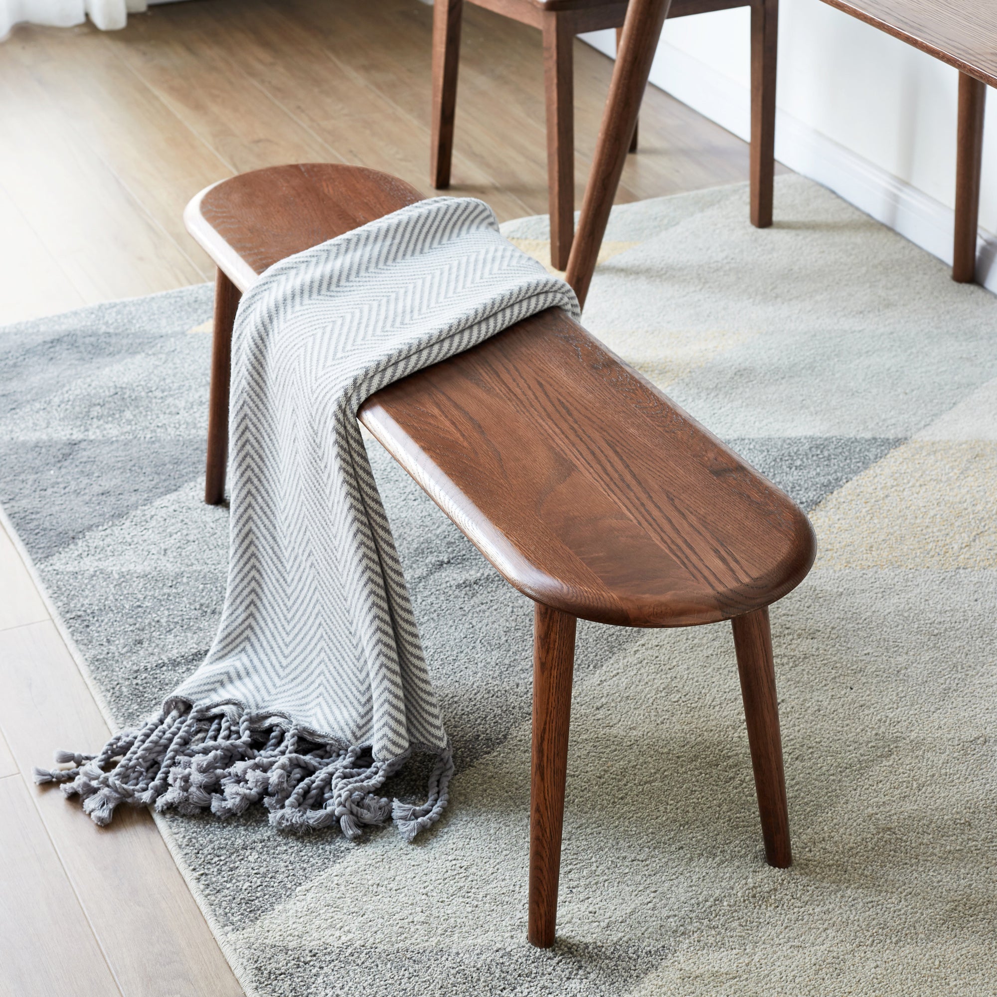 Inari Mid-Century Solid Wood Bench