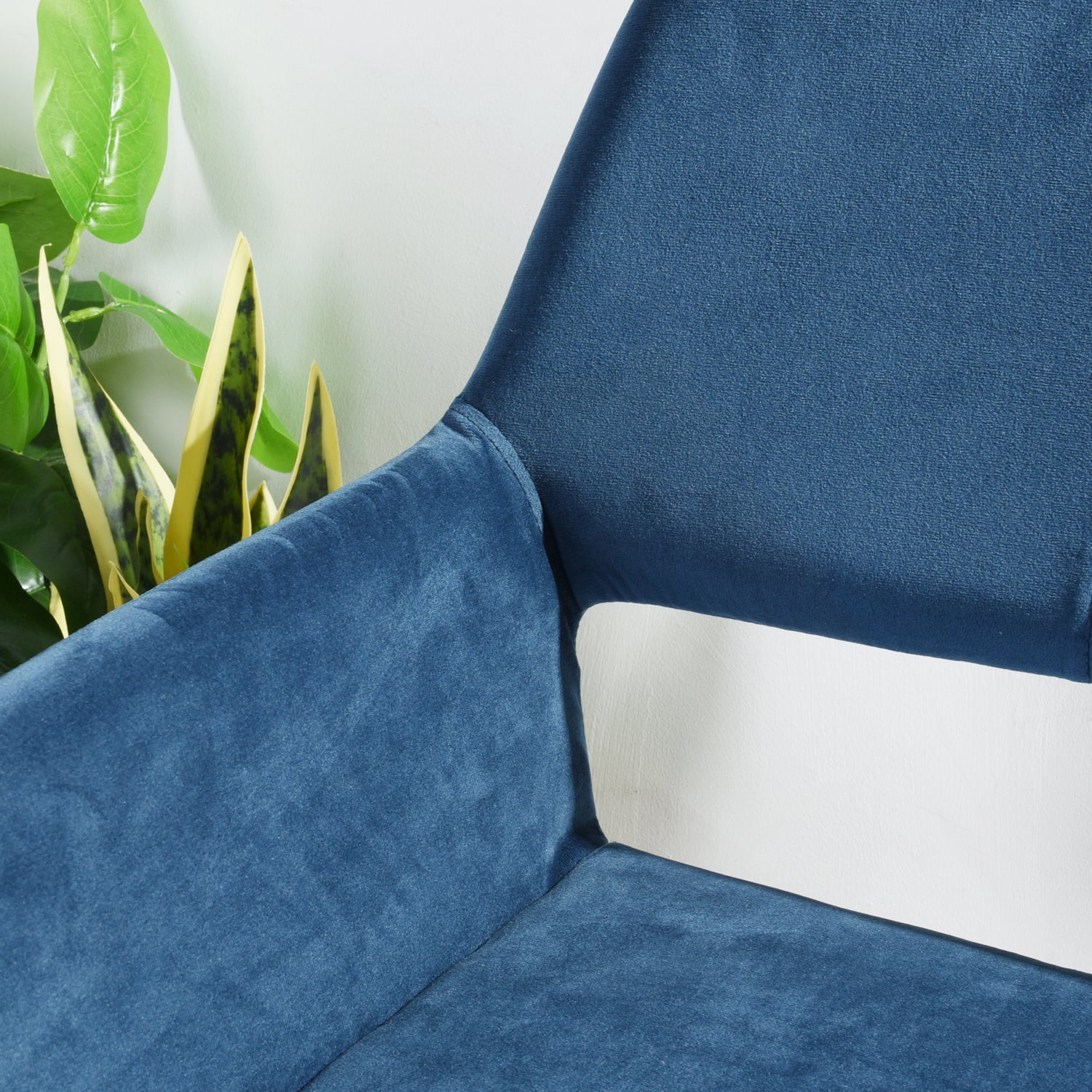 ROSS Velvet Swivel Desk Chair with Arms, Adjustable Height Task Chair on Wheels, Chrome Base, Blush Pink