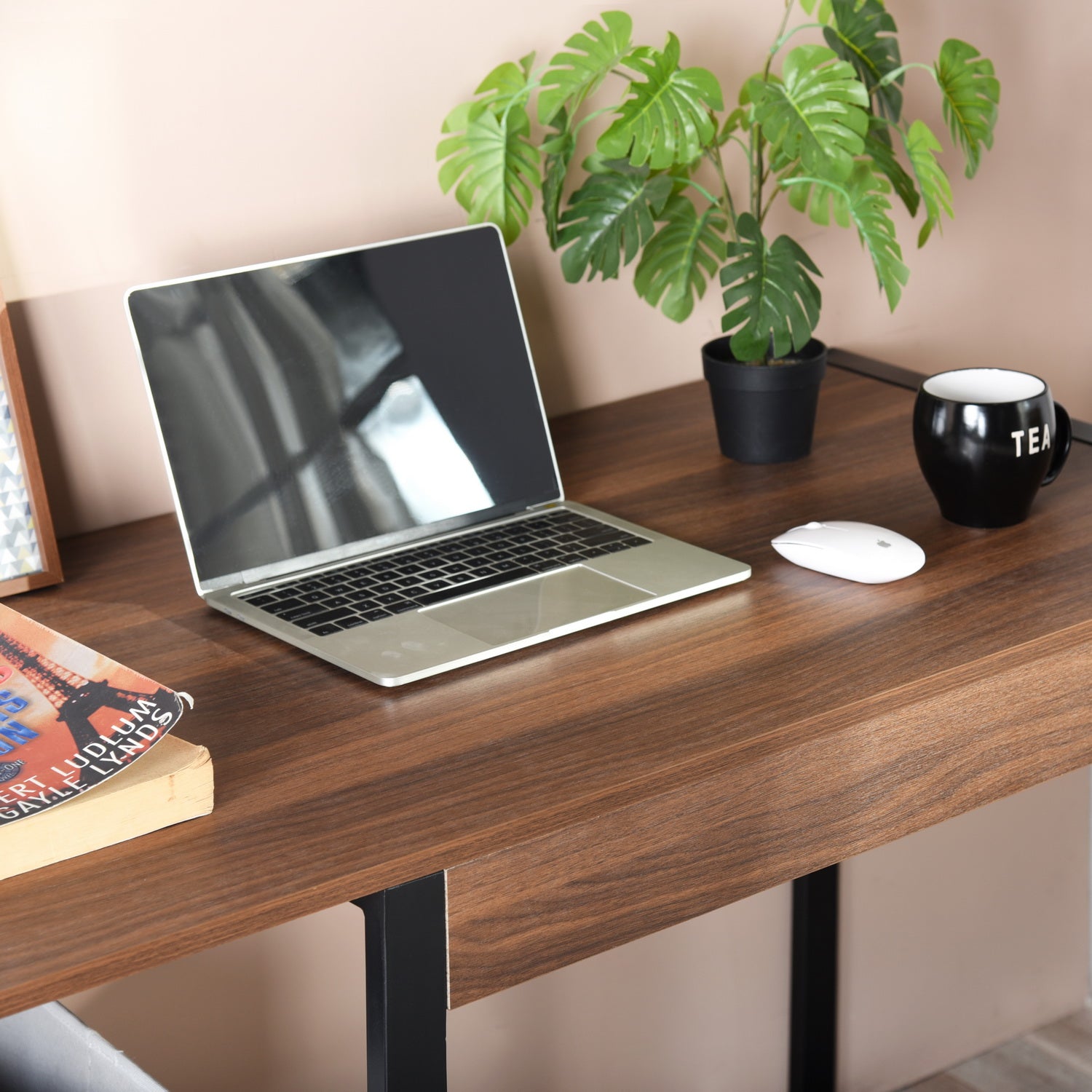 Homy Casa SOLEIL 47.2" Computer Desk Modern Office Workspace Table Open Box
