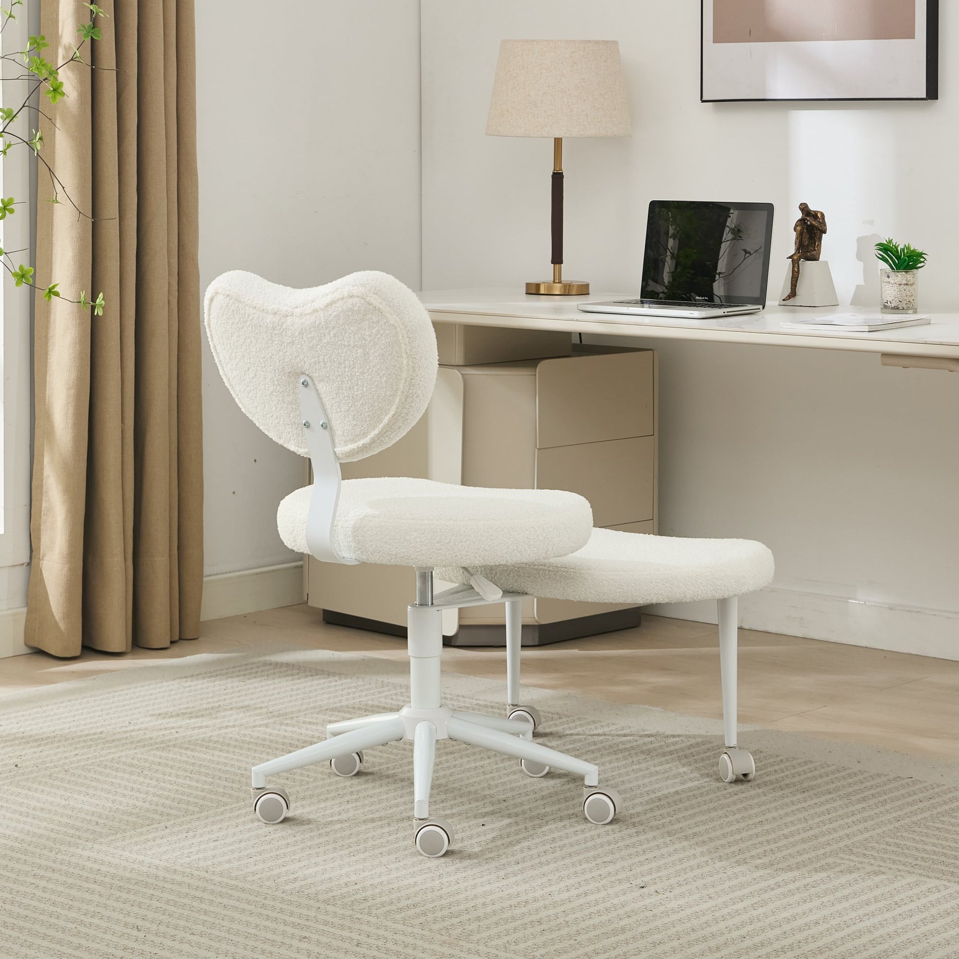 W1143P314942_media_24