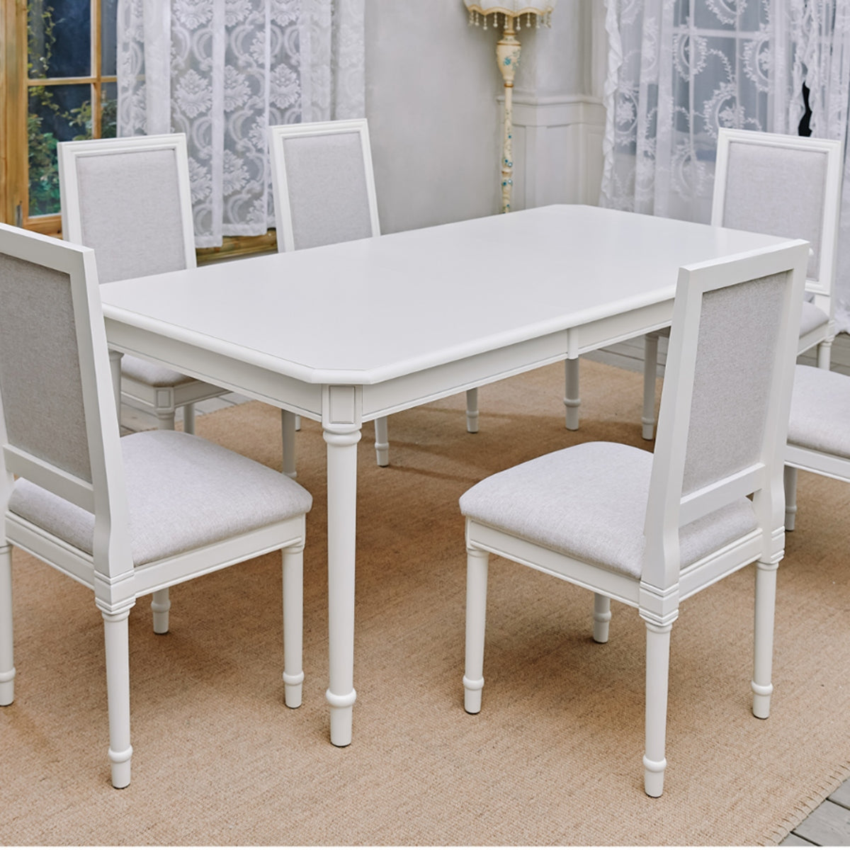 Homy Casa Zakir Extendable Dining Table 60-77.8" W for Dining and Workspace Open Box