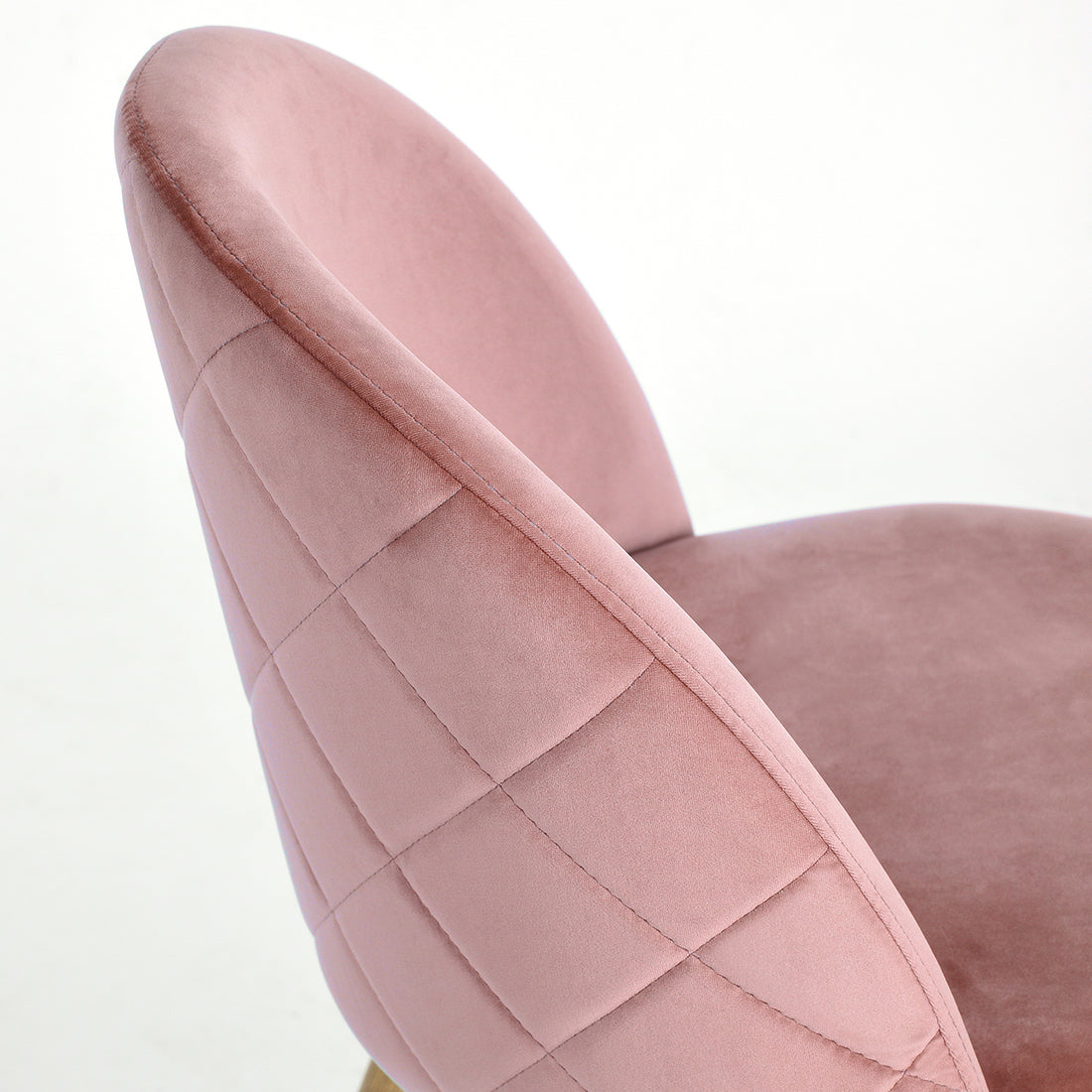 Versatile Nordic Style