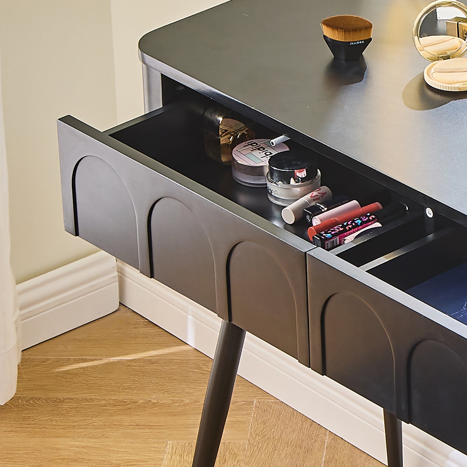 Aalena Modern Vanity Table Set with LED Lighted Mirror