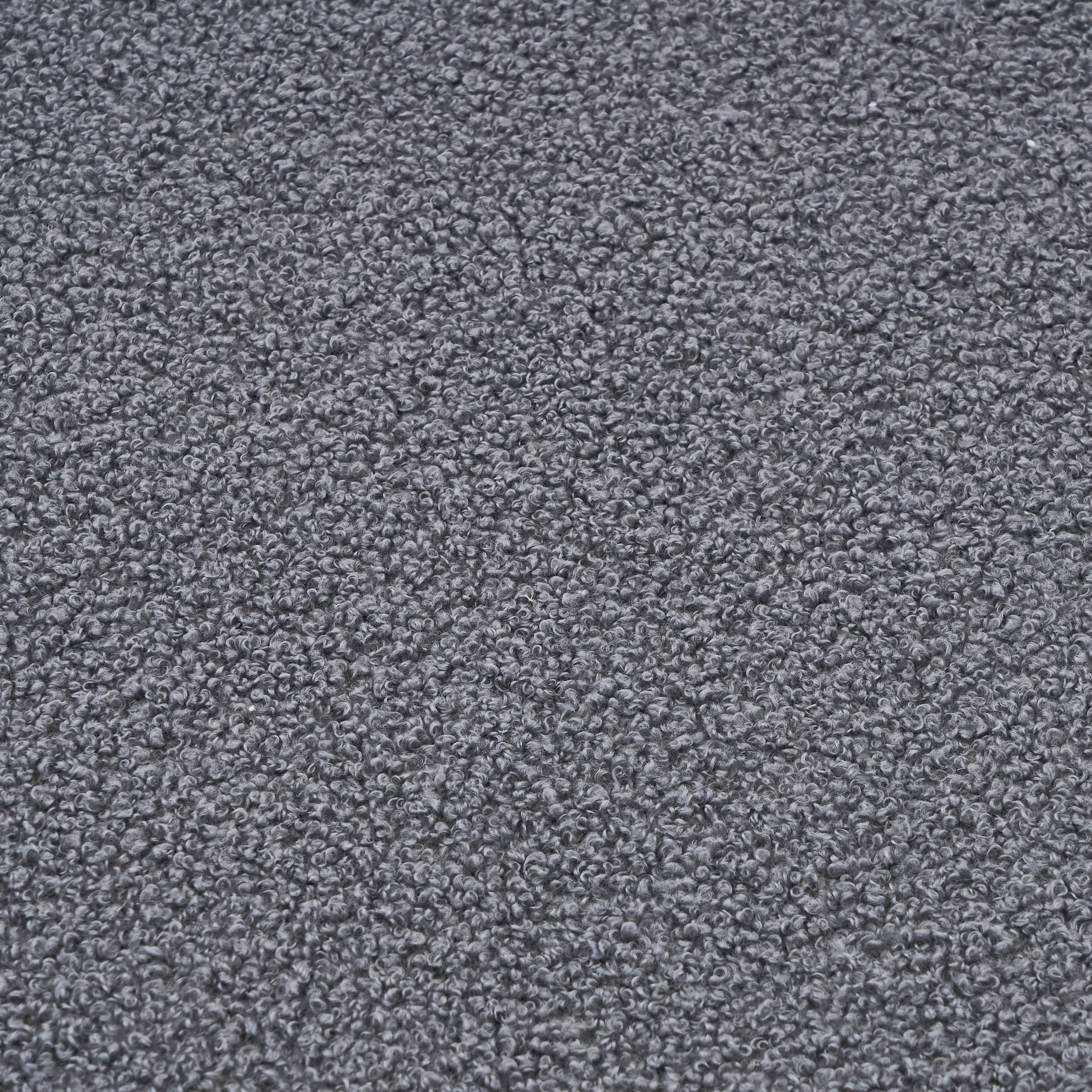 2606100000070_media_14_detail