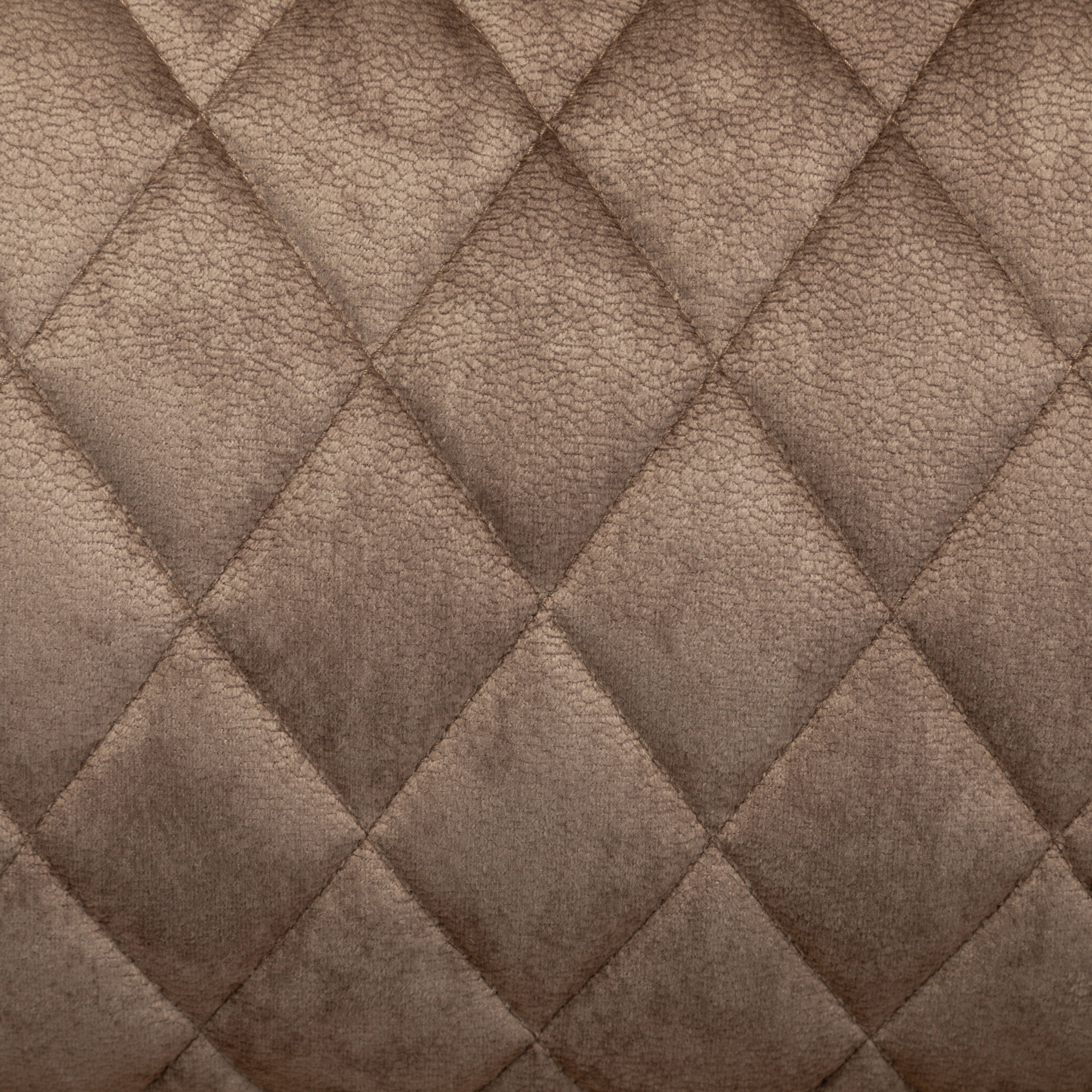 W547S00025_media_19
