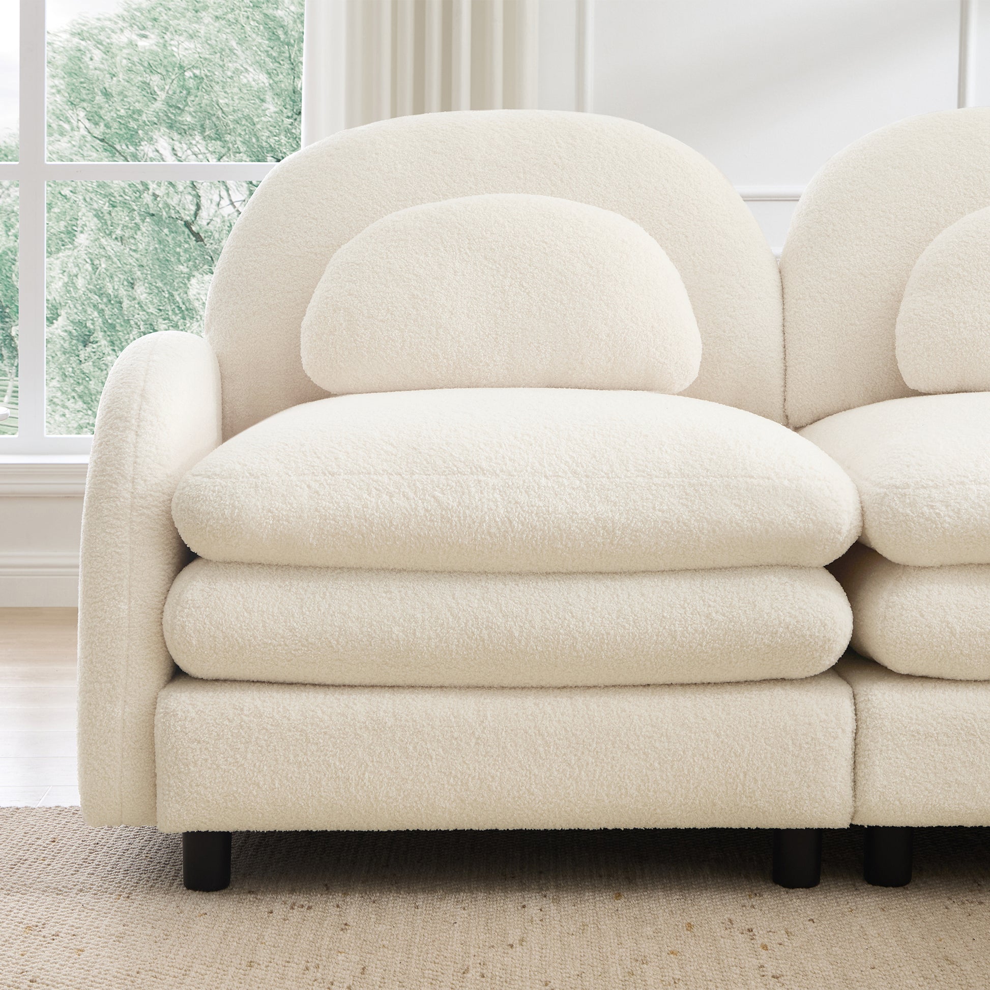 2604100000596_media_5