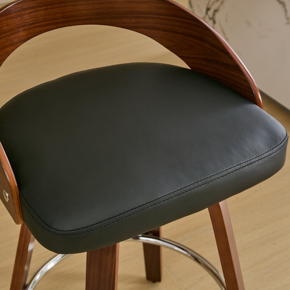 PU Leather Padded Seat