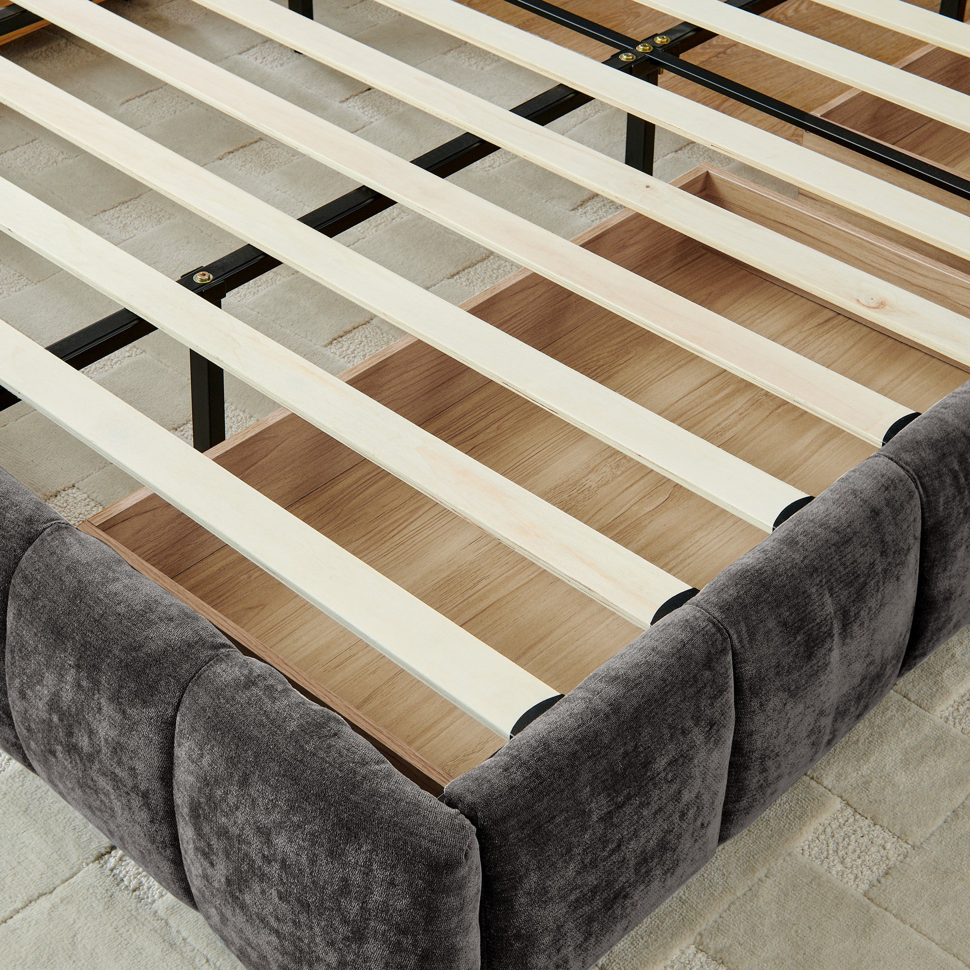 Clara King Chenille Upholstered Storage Platform Bed with 4 Under-Bed Drawers