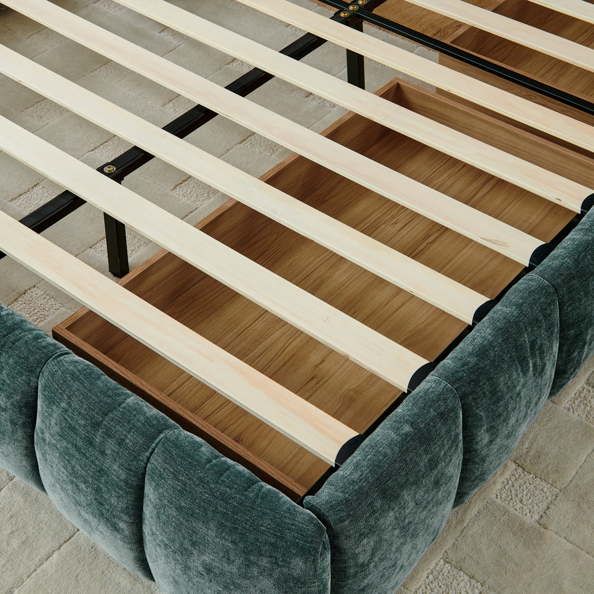 Clara King Chenille Upholstered Storage Platform Bed with 4 Under-Bed Drawers