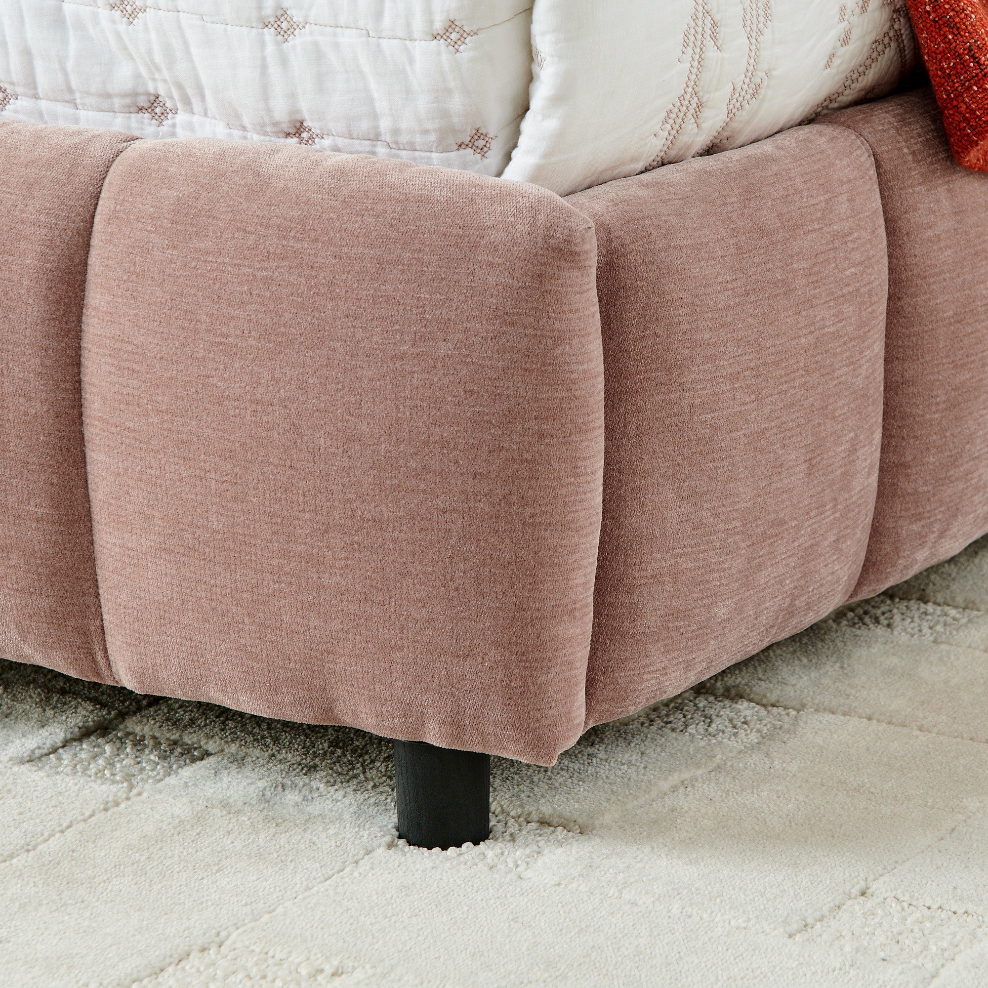 Clara King Chenille Upholstered Storage Platform Bed with 4 Under-Bed Drawers