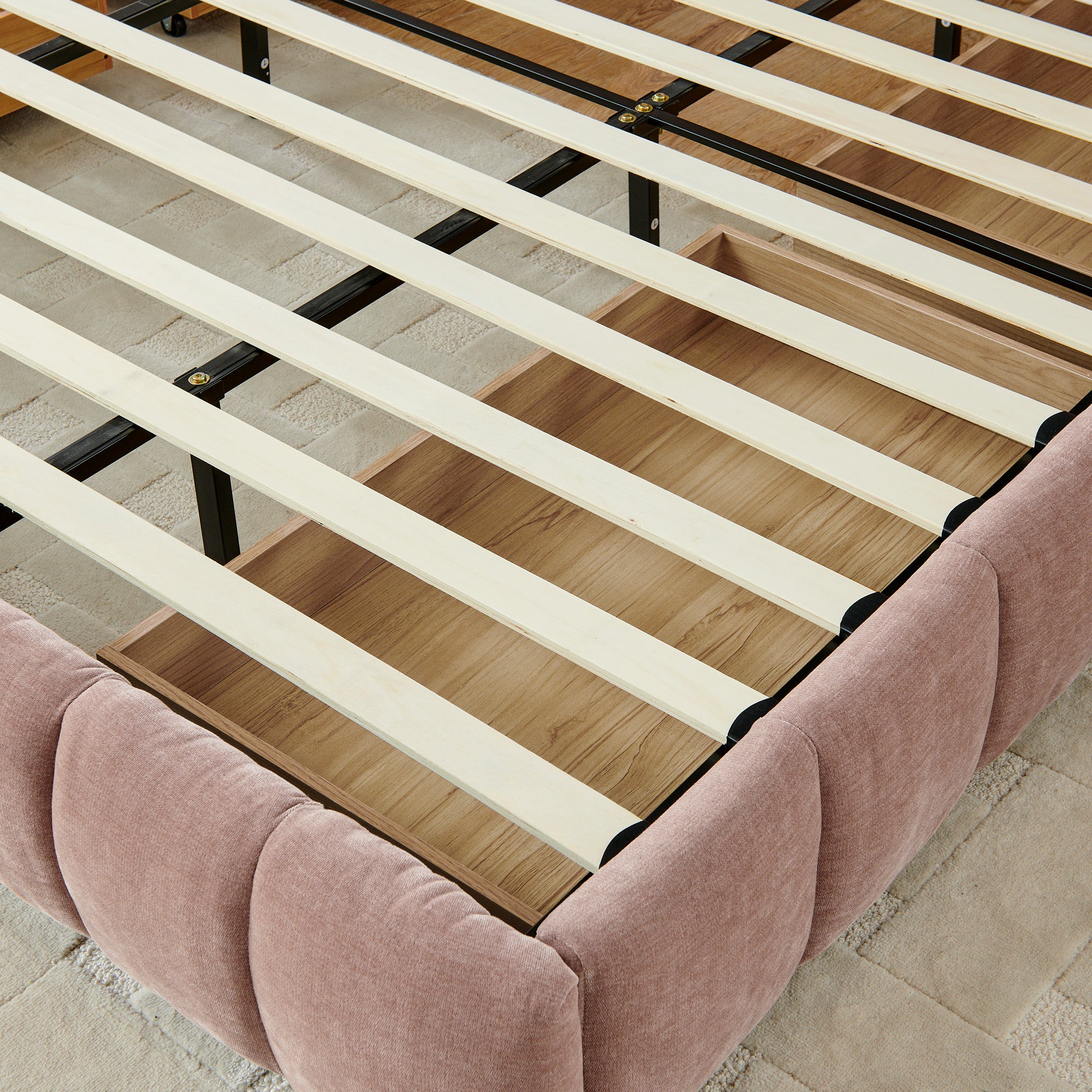 Clara King Chenille Upholstered Storage Platform Bed with 4 Under-Bed Drawers
