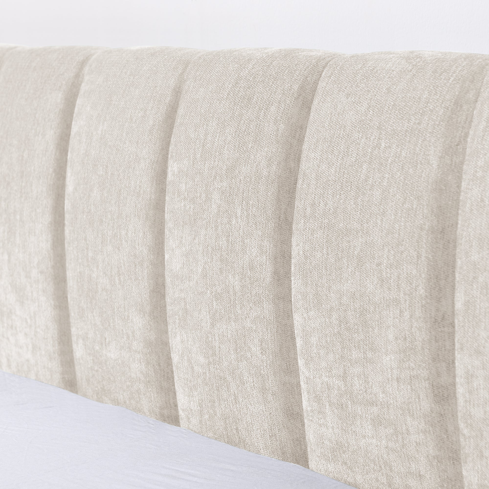 Mabel King Chenille Storage Platform Bed with Tufted Headboard and 4 Drawers