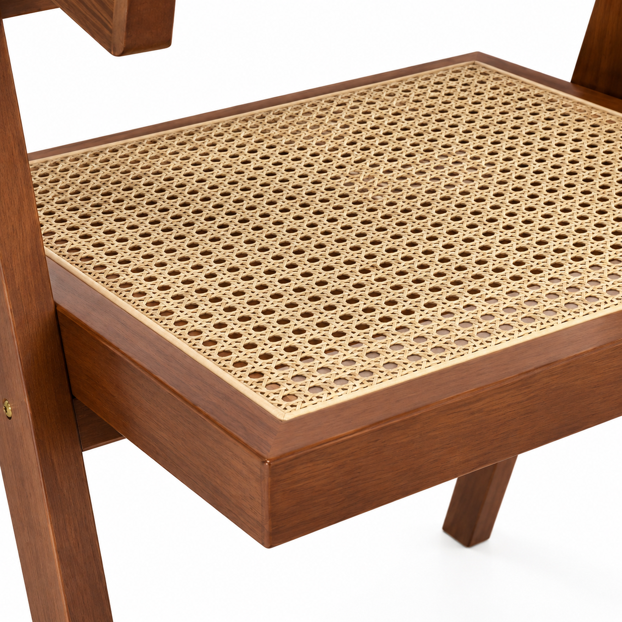 Mosel brown dining chair close-up of the handwoven rattan seat surface
