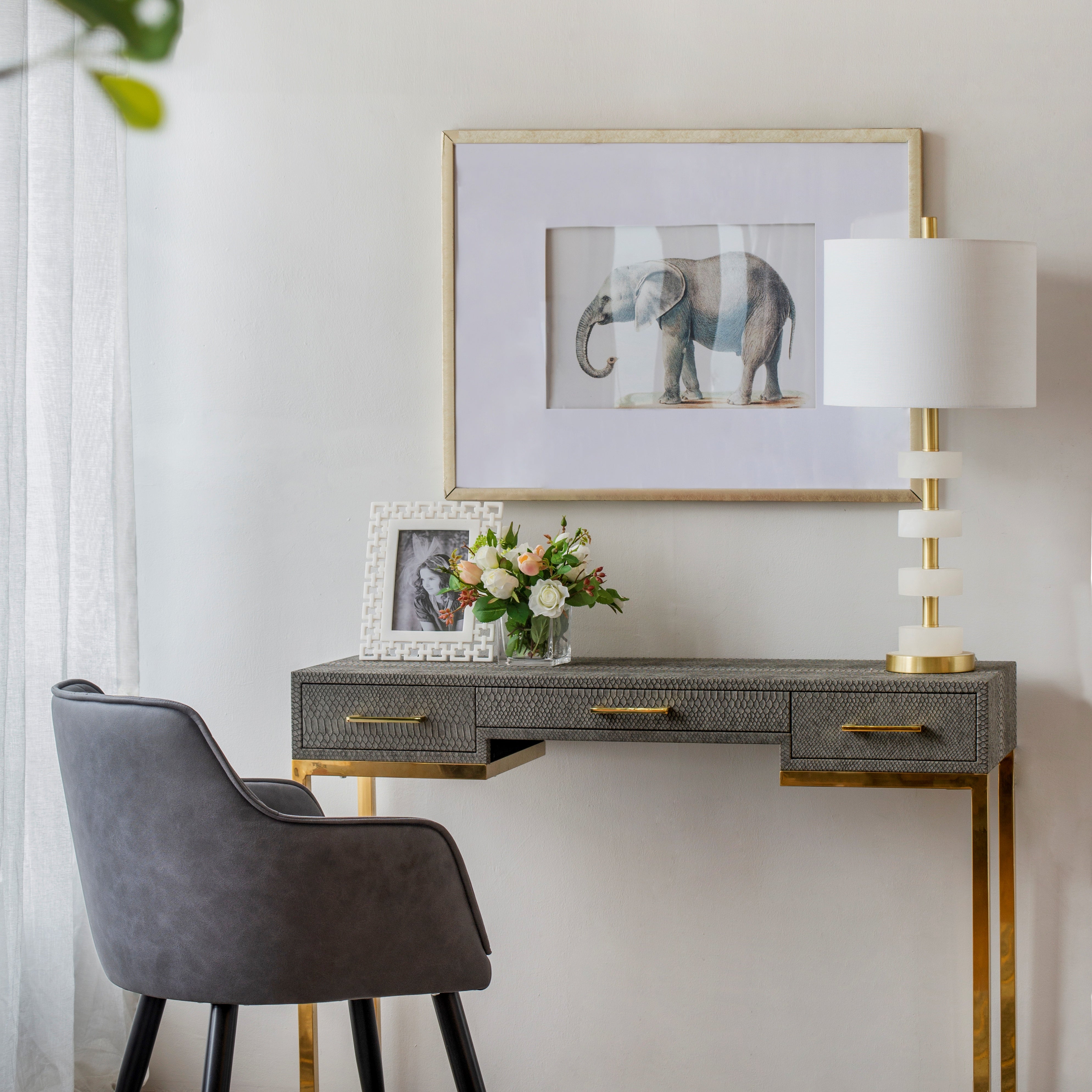Luster Marble Table Lamp with Gold Marble Base